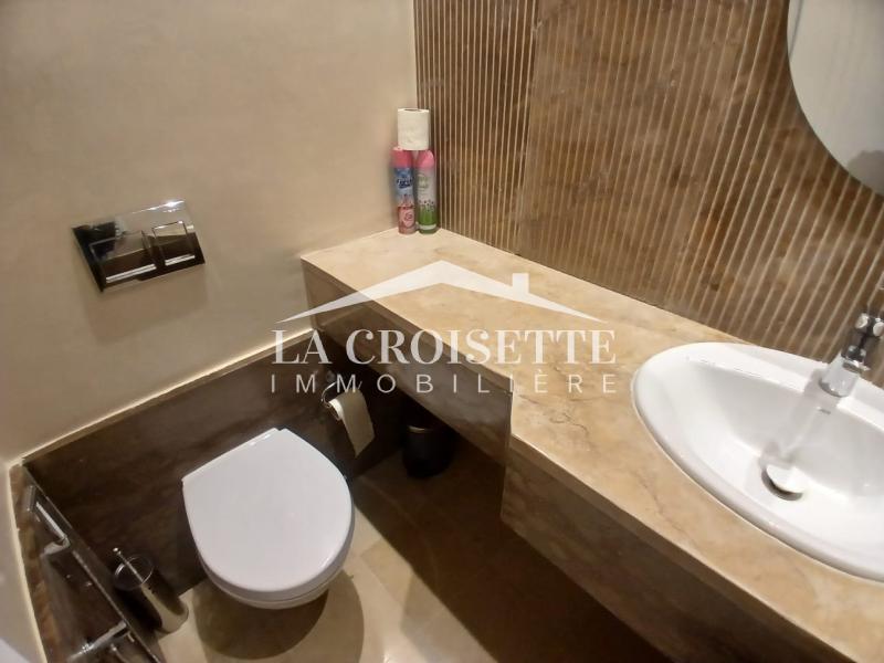 Appartement meublé S+2 avec terrasse à La Marsa